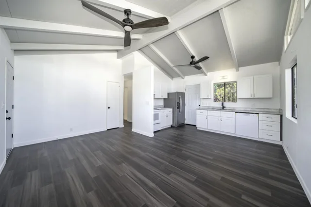 Listing Image for 926 Makani Rd 5 of 43