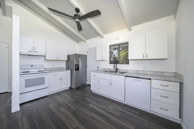 Listing Image for 926 Makani Rd 6 of 43