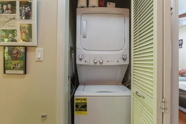 Listing Image for 215 Hooulu Ln 1203 21 of 28