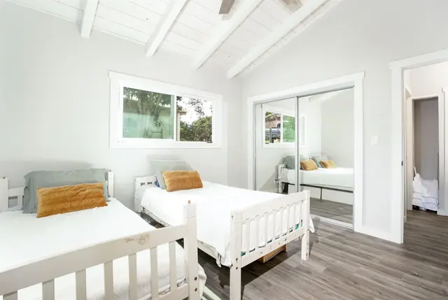 Listing Image for 98 Mahola St 14 of 45