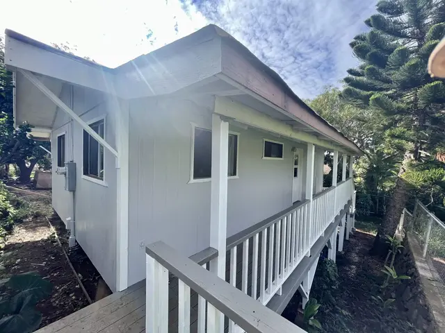 Listing Image for 98 Mahola St 25 of 45