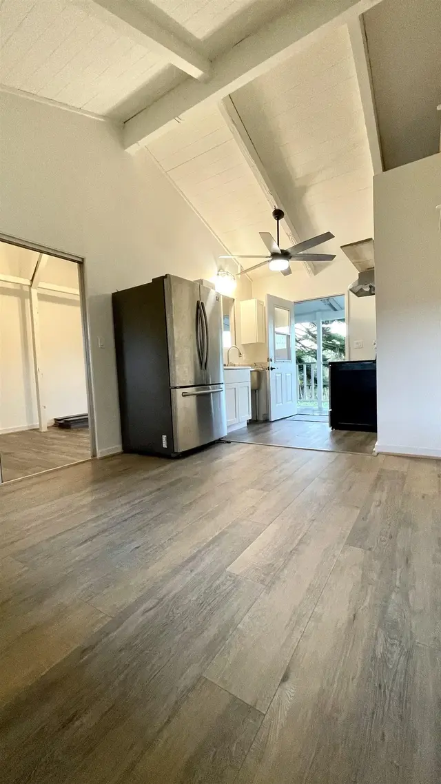 Listing Image for 98 Mahola St 32 of 45