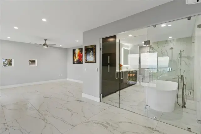 Listing Image for 3950 Kalai Waa St E-103 11 of 34