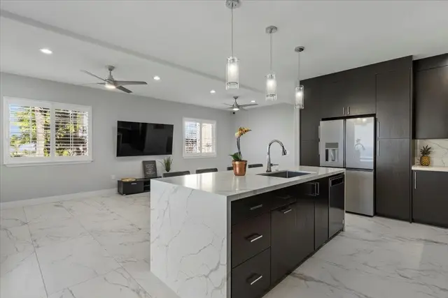 Listing Image for 3950 Kalai Waa St E-103 8 of 34