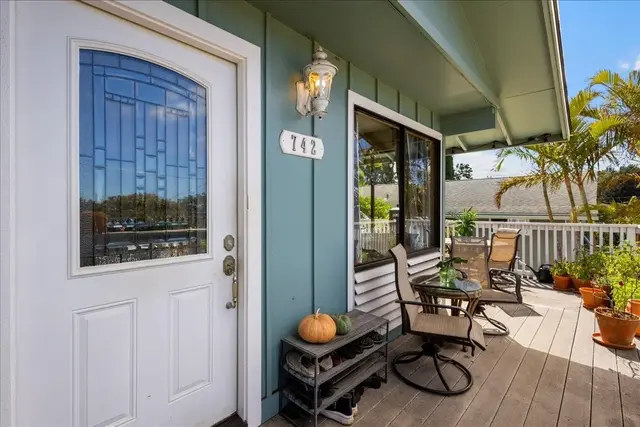 Listing Image for 742 Kekona Pl 6 of 34