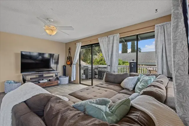 Listing Image for 742 Kekona Pl 7 of 34
