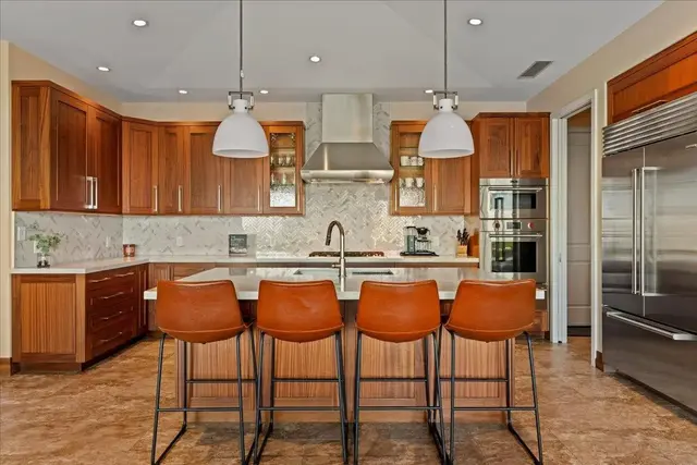 Listing Image for 173 Heleuma Pl 10 of 27