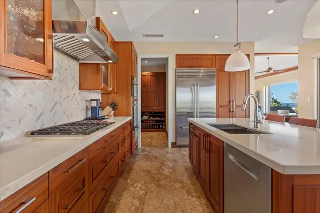 Listing Image for 173 Heleuma Pl 9 of 27