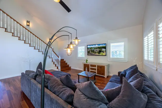 Listing Image for 47 Hua Nui Way 22 of 44