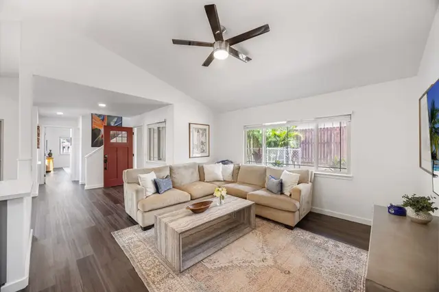Listing Image for 33 Haku Hale Pl 5 of 42