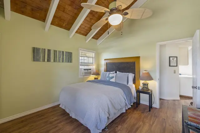 Listing Image for 1332 Hiahia St 42 of 50