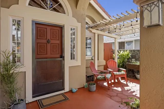 Listing Image for 1332 Hiahia St 7 of 50