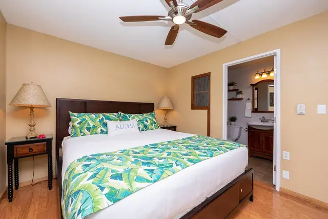 Listing Image for 30 Hauoli St 104 11 of 46
