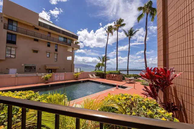 Listing Image for 30 Hauoli St 104 22 of 46