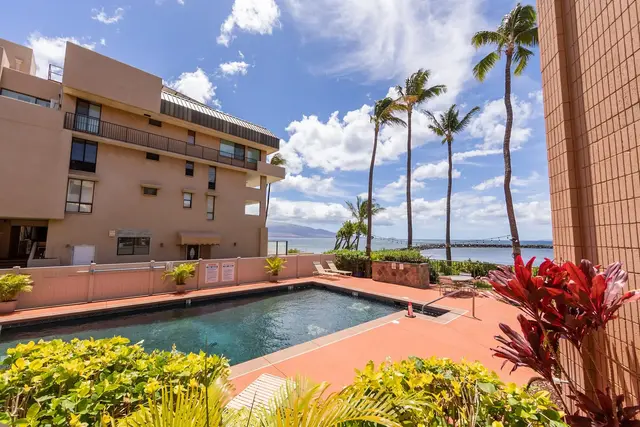 Listing Image for 30 Hauoli St 104 23 of 46