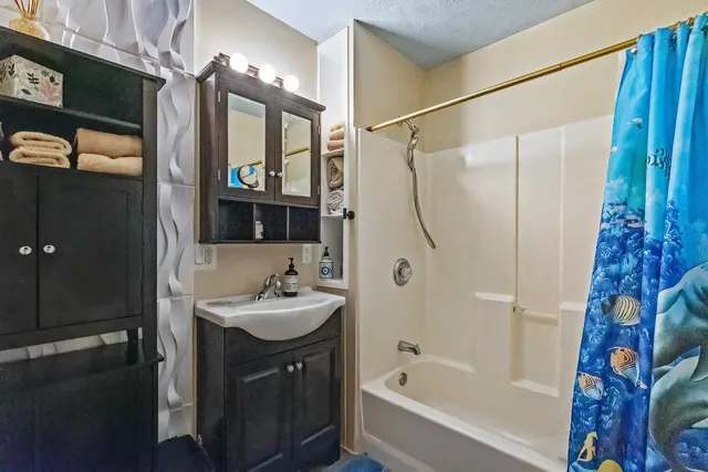 Listing Image for 192 Mehani Cir 11 of 50