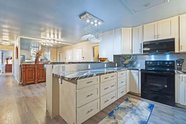 Listing Image for 192 Mehani Cir 3 of 50