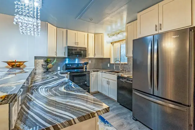 Listing Image for 192 Mehani Cir 5 of 50