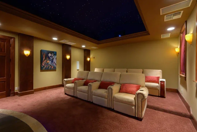 Listing Image for 104 Anapuni Loop 28 of 45