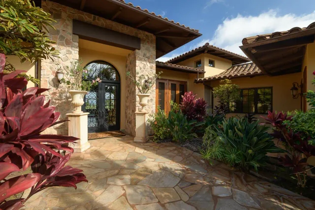 Listing Image for 104 Anapuni Loop 3 of 45