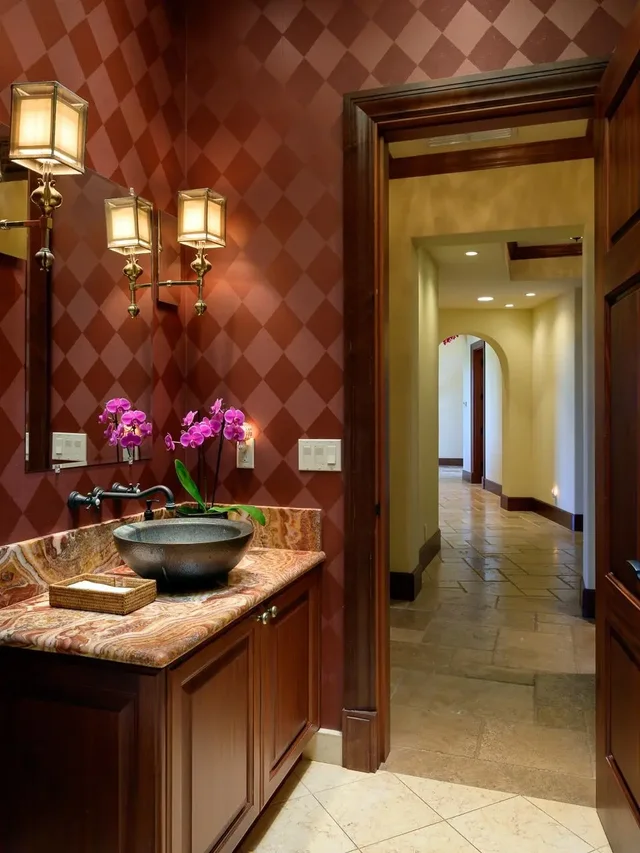 Listing Image for 104 Anapuni Loop 31 of 45