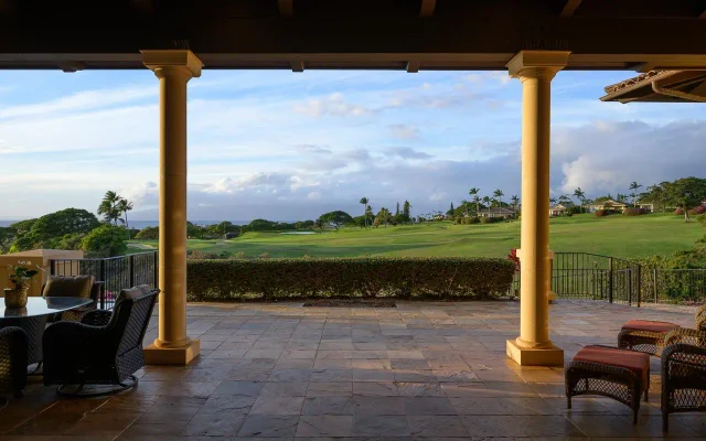 Listing Image for 104 Anapuni Loop 39 of 45