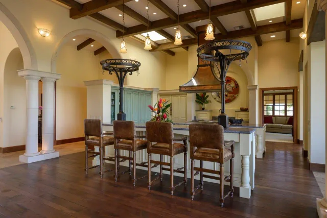 Listing Image for 104 Anapuni Loop 6 of 45