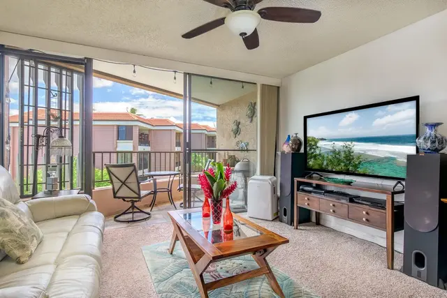 Listing Image for 20 Hauoli St 302 3 of 25