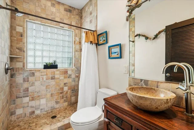 Listing Image for 676 Kai Hele Ku St B 34 of 45