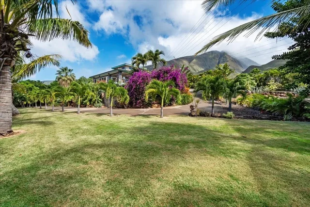 Listing Image for 676 Kai Hele Ku St B 7 of 45