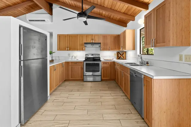 Listing Image for 2825 Palalani St 11 of 41