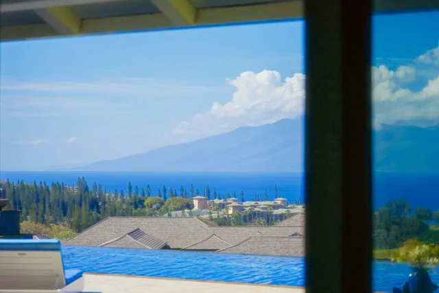 Listing Image for 300 Mahana Ridge St 21 of 50