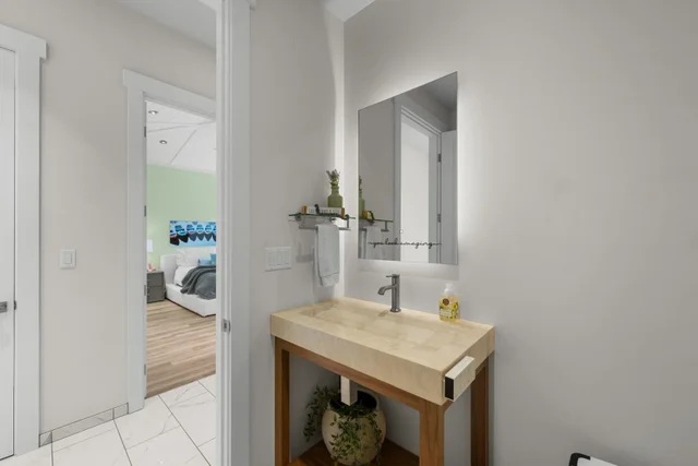 Listing Image for 300 Mahana Ridge St 42 of 50