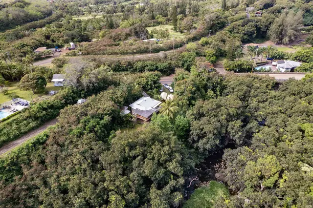 Listing Image for 3225 Kahekili Hwy 21 of 37
