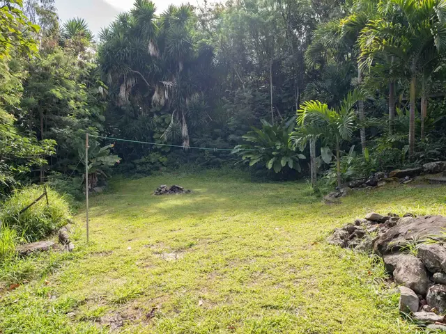 Listing Image for 3225 Kahekili Hwy 24 of 37