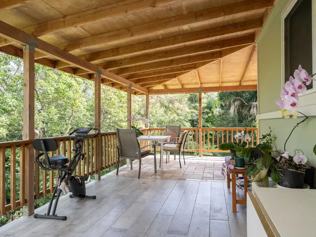 Listing Image for 3225 Kahekili Hwy 9 of 37