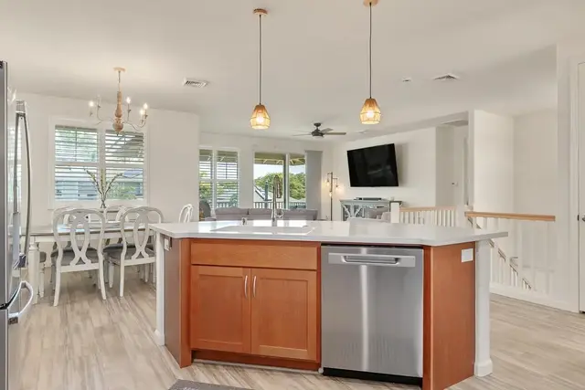 Listing Image for 31 Pakau Pl 67a 16 of 45