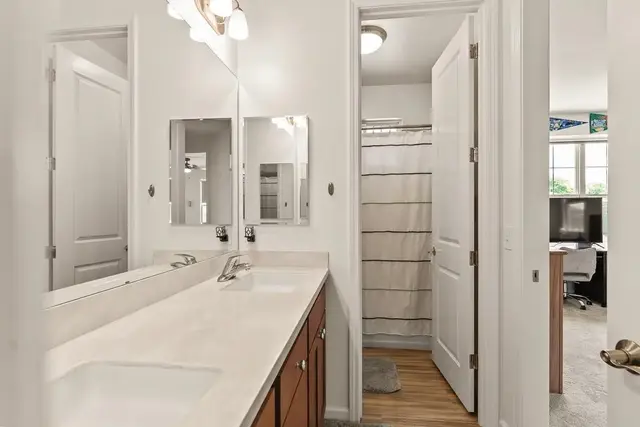 Listing Image for 31 Pakau Pl 67a 36 of 45