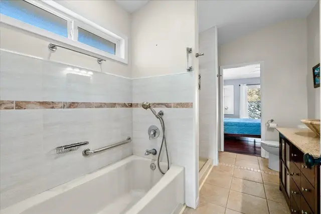 Listing Image for 152 Huluhulu St 20 of 47