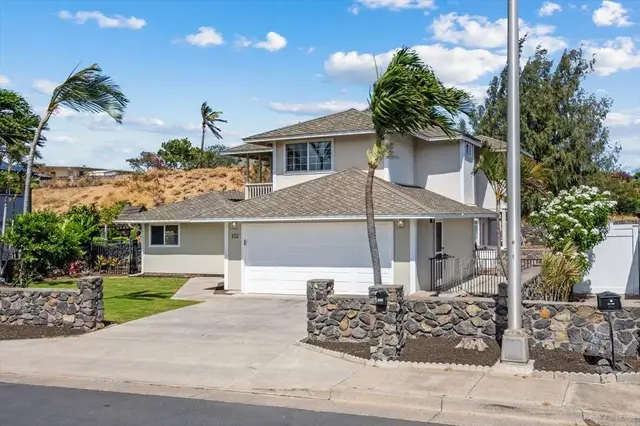 Listing Image for 152 Huluhulu St 3 of 47