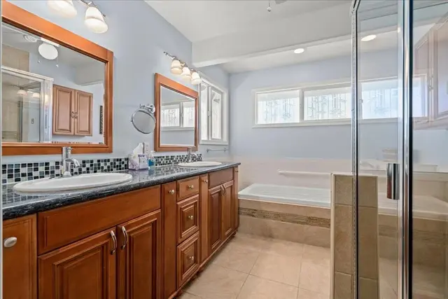 Listing Image for 152 Huluhulu St 31 of 47