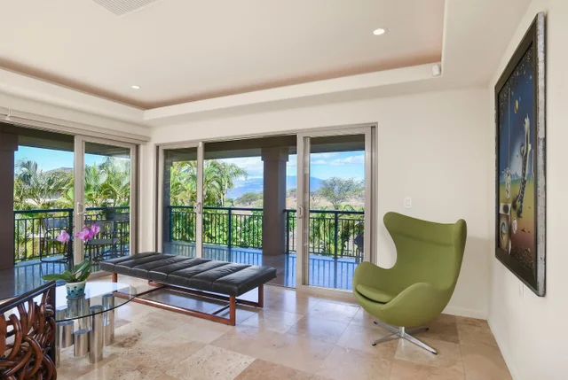 Listing Image for 390 Pualoa Nani Pl 3 of 33