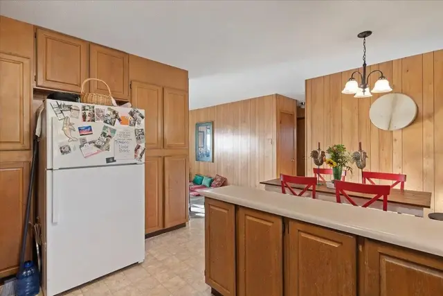 Listing Image for 8 Huina Pl 14 of 40