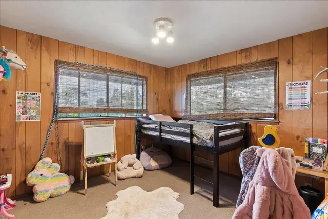 Listing Image for 8 Huina Pl 22 of 40