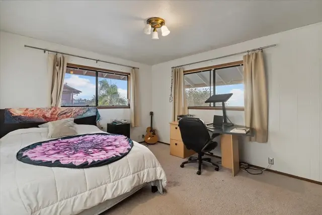 Listing Image for 8 Huina Pl 36 of 40