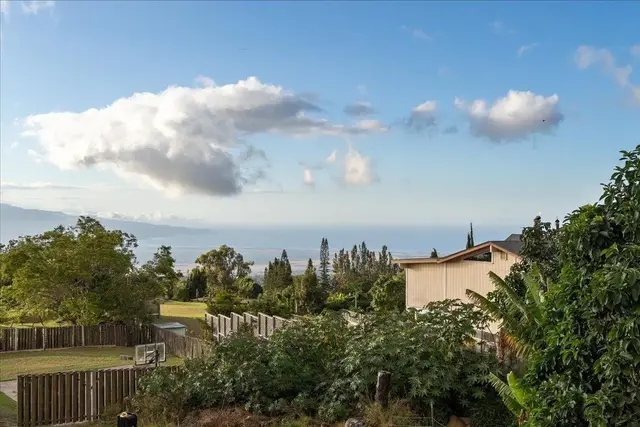 Listing Image for 8 Huina Pl 6 of 40