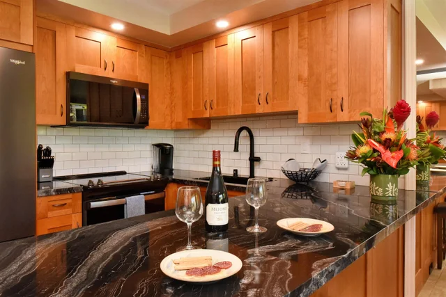 Listing Image for 3543 Lower Honoapiilani Rd D101 7 of 42