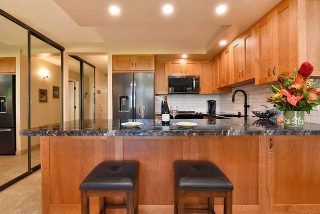 Listing Image for 3543 Lower Honoapiilani Rd D101 9 of 42