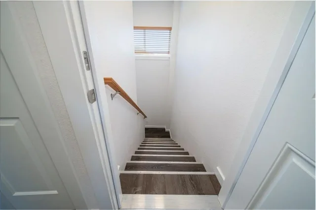 Listing Image for 127 Wahikuli Rd 25 of 27