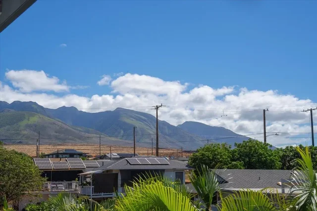 Listing Image for 127 Wahikuli Rd 9 of 27